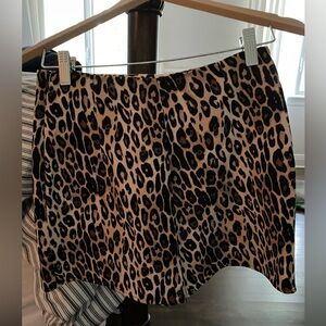 Zara leopard skorts Small